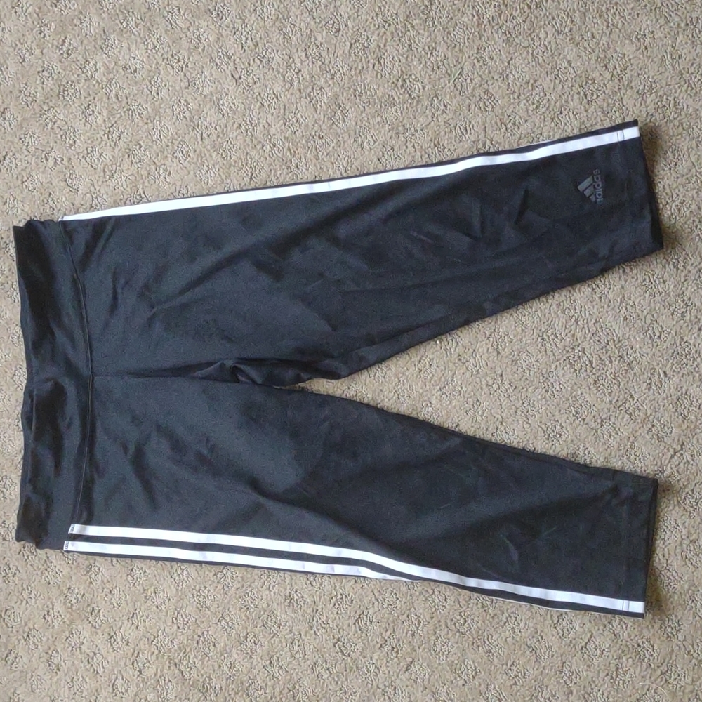 Adidas Black with white stripes Capri leggings size medium